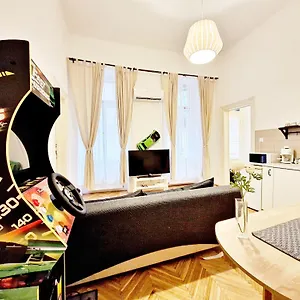 https://sega-rally-apartment.inbudapesthotels.com
