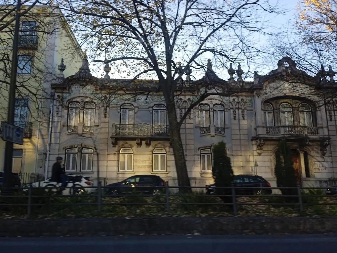 Cosmopolitan Lisbon Suites - Ground Floor 0*,  Portugal