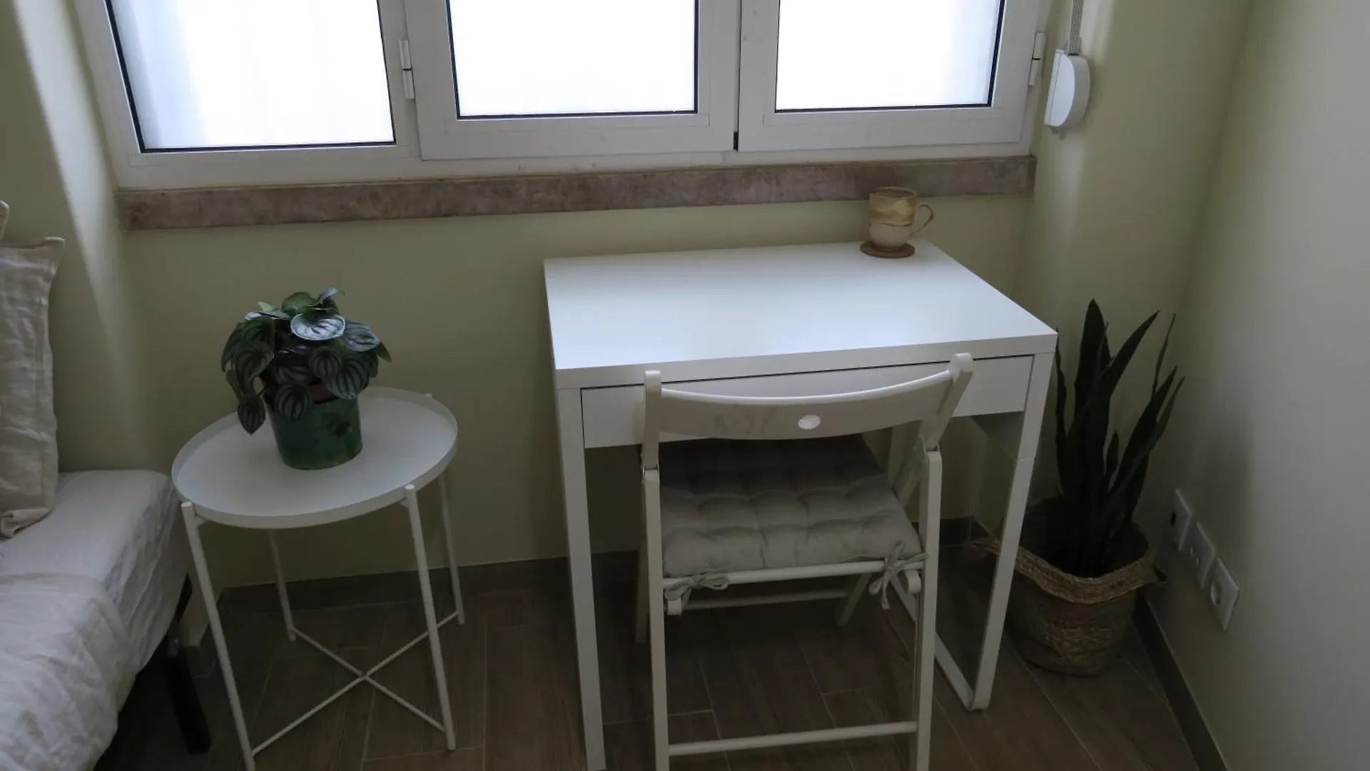 Cosmopolitan Lisbon Suites - Ground Floor Homestay